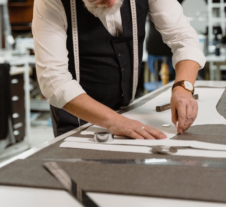 3 best ways – design branded clothes that don’t cost more