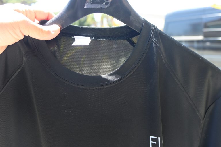 Summer-Ready Shirts: Keeping Cool, Blocking Sun, and Staying Fresh – A Review!