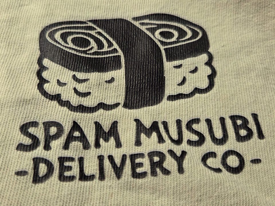 After a full year of wearing and 100+ washes, the DTF prints are still sharp!