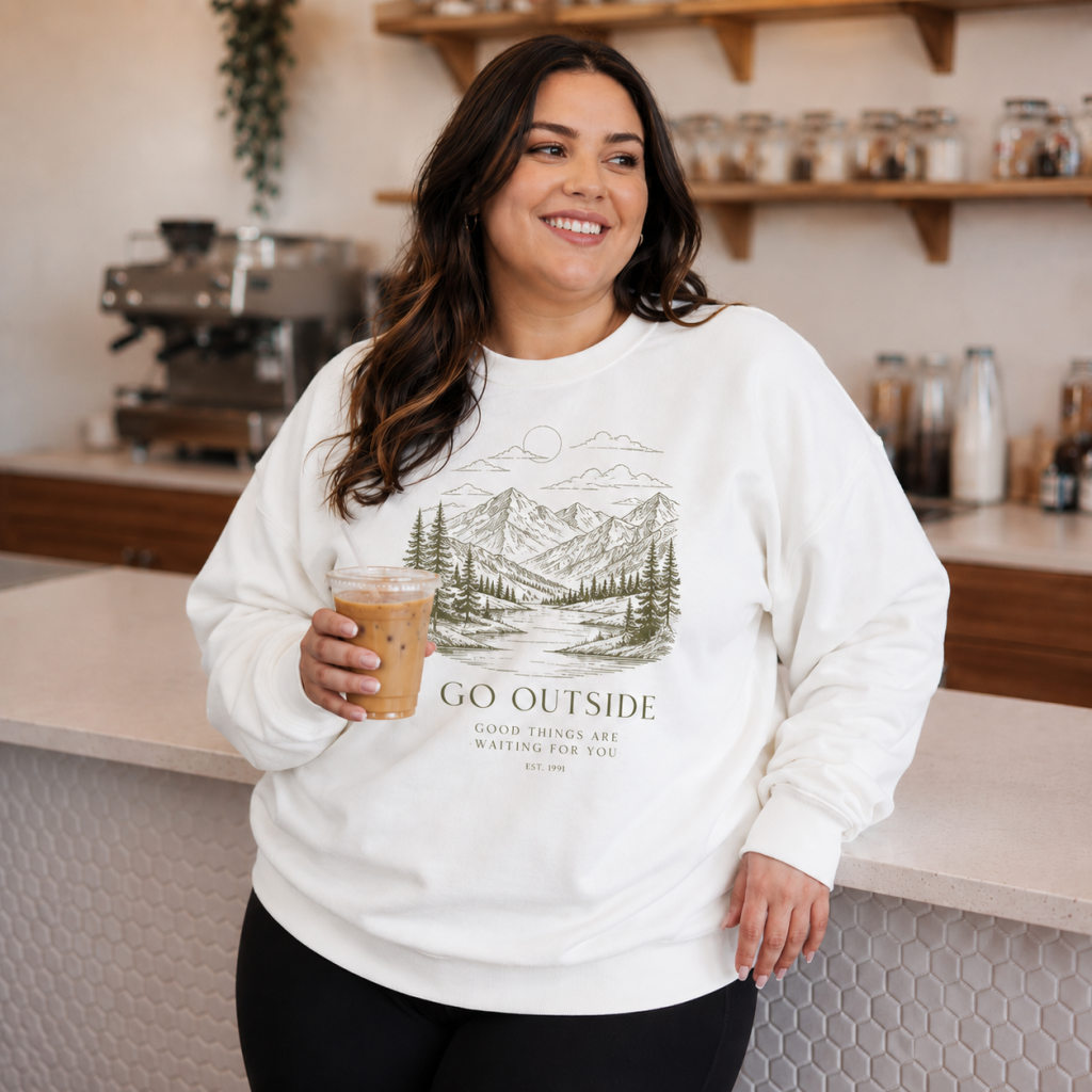 Gildan Unisex Crewneck Sweatshirt (18000) available in plus-size up to 3XL, featuring a classic fit and soft fleece fabric, customizable with embroidery, screen printing, DTF transfers, custom neck labels, and woven branding for apparel brands and custom merchandise.