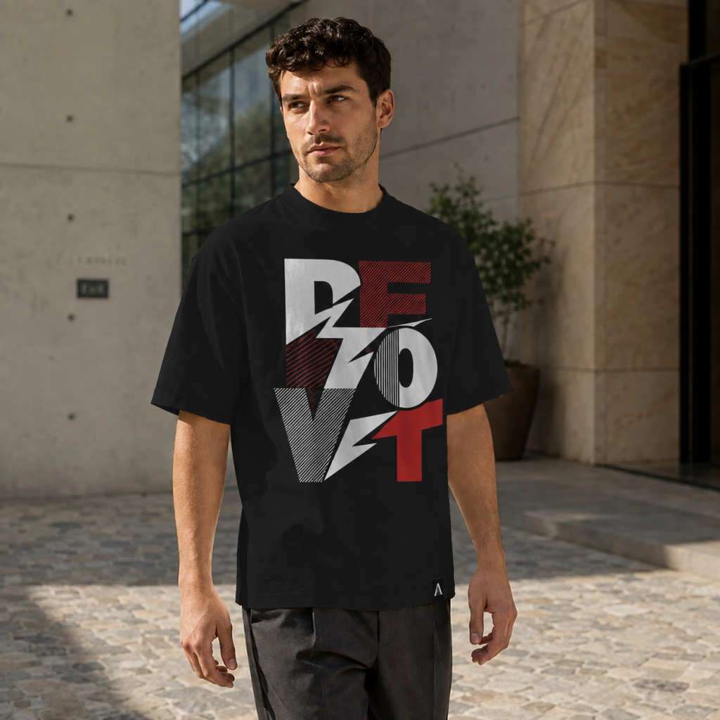Shakawear MCS cropped heavyweight T-shirt with luxury streetwear graphic
